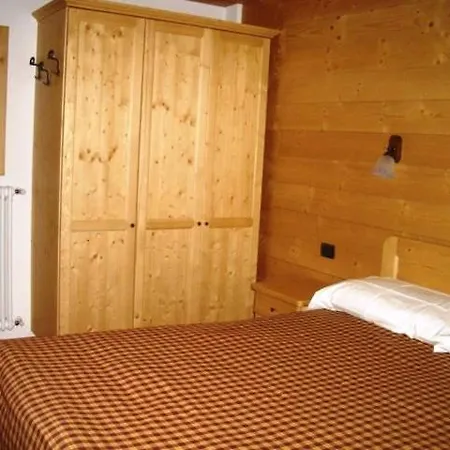 Agriturismo Chalet Caribona Alloggio per agriturismo Valdisotto